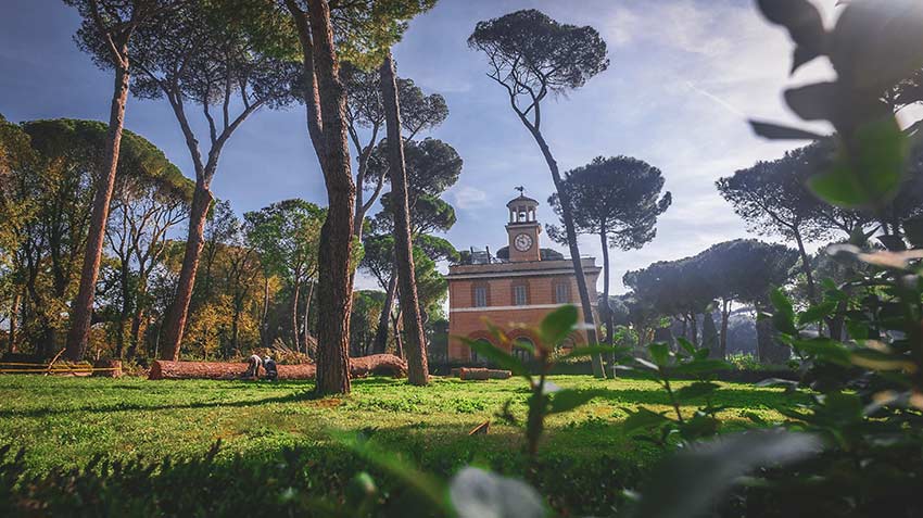 Parc Villa Borghese Rome