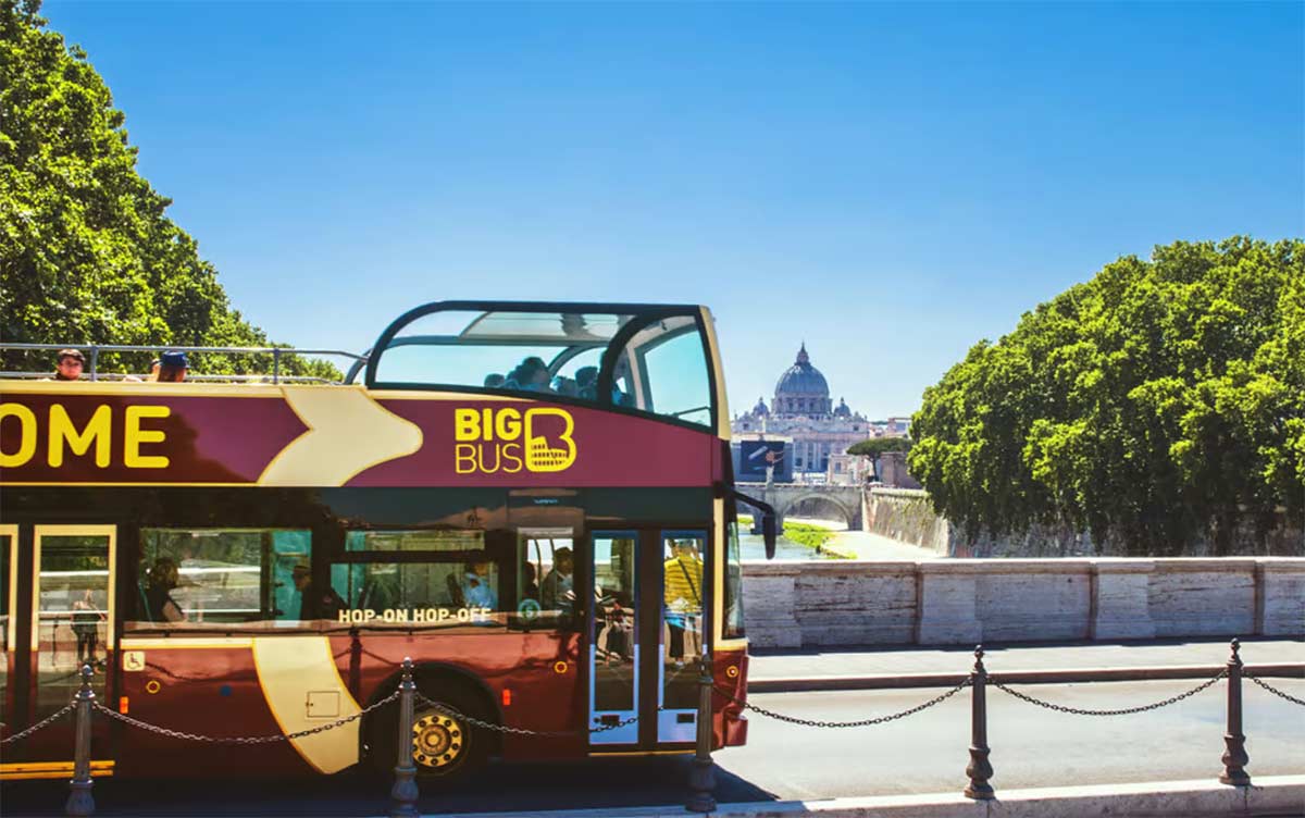 bus rome hop on